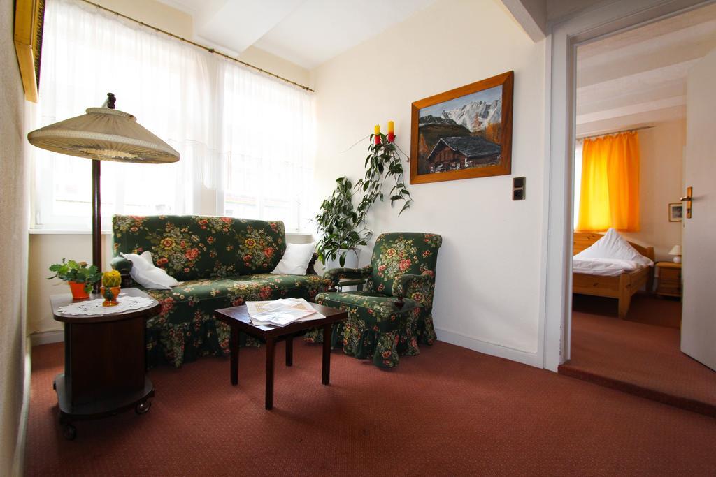 Hotel Deutsches Haus Northeim Dış mekan fotoğraf