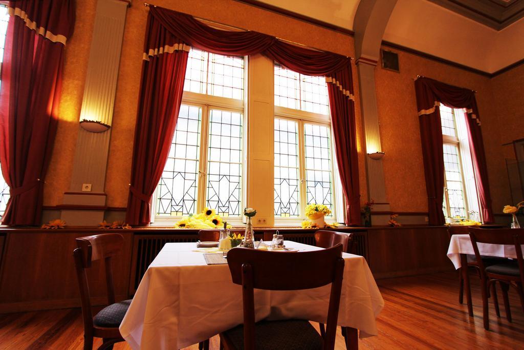 Hotel Deutsches Haus Northeim Dış mekan fotoğraf